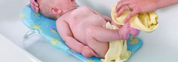 月子期间洗澡温度多少