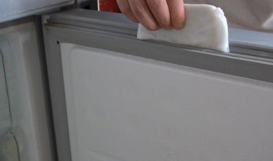 冰箱胶条不吸怎么办