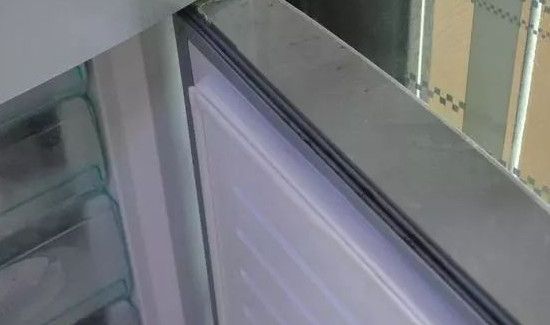 冰箱胶条老化了怎么办