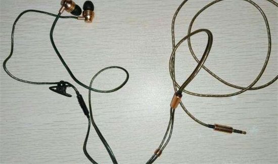 耳塞可以戴着睡觉吗