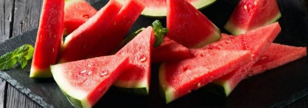 切开后的西瓜怎么保存