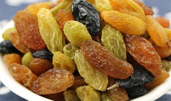 蒸米饭可以放葡萄干吗