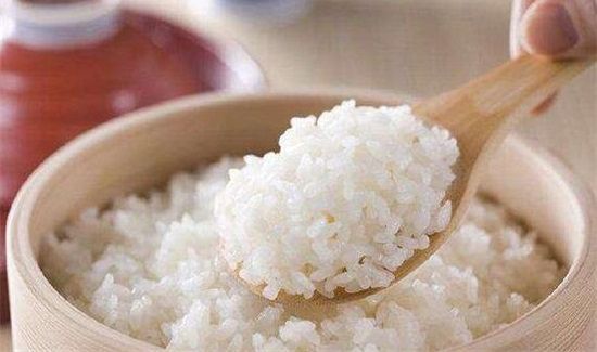 蒸米饭可以放黑米吗
