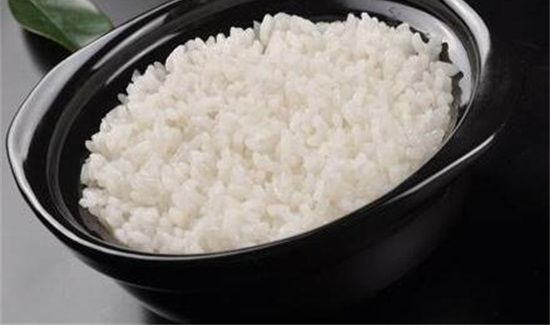 蒸米饭可以放小米吗