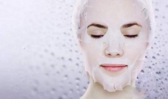 晚上先用精华还是先面膜