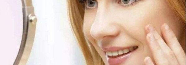 晚上先擦精华还是面霜