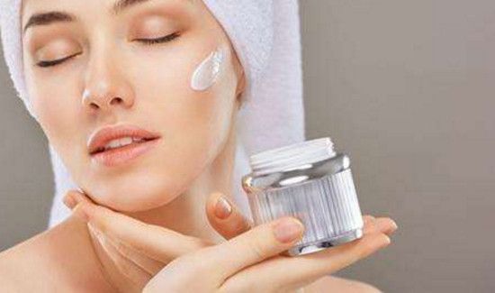 晚上先敷面膜还是先护肤