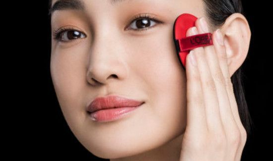 先画眉毛还是先涂气垫