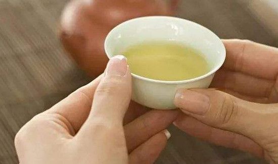 喝茶后头晕是怎么回事