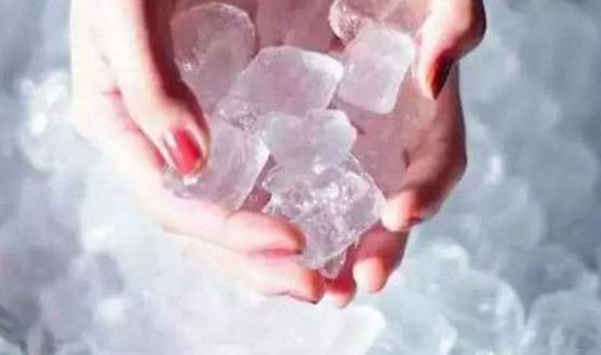 冰块可以消肿化瘀吗