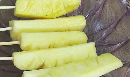 凤梨和菠萝的区别