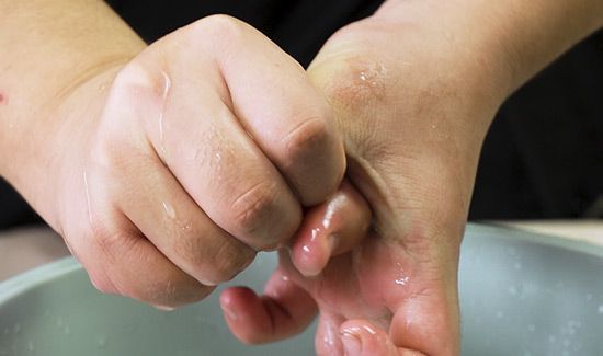 正确的洗手方法