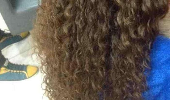 烫发后掉发怎么办