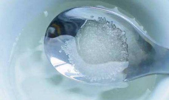 白醋加盐美白方法