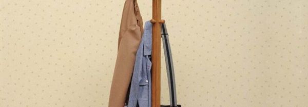 木衣架掉色染了衣服怎么办