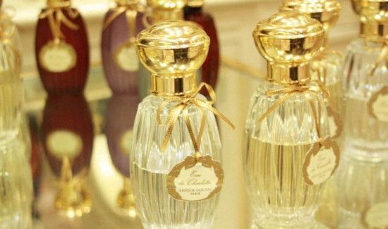 送香水的含义