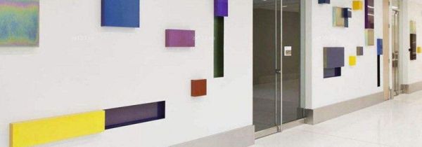 白墙上的脚印怎么去除