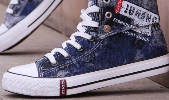 穿帆布鞋磨小脚趾怎么办