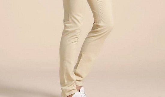 杏色是什么颜色