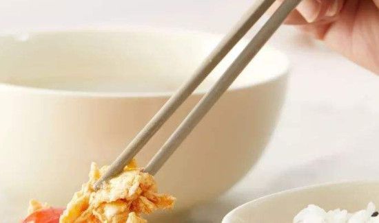 筷子发霉是黄曲霉素吗