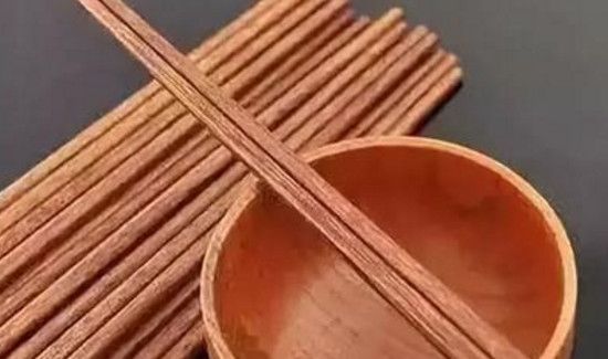 筷子发霉了用开水煮煮还能用吗