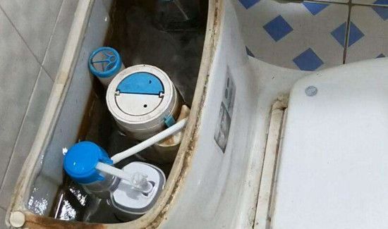 马桶水箱漏水怎么办