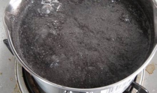 红烧肉糖炒糊了怎么办