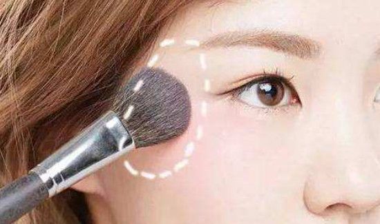 7种脸型的腮红打法