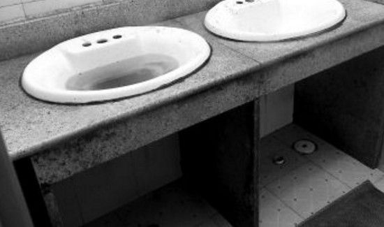 洗脸池下水道堵了妙招