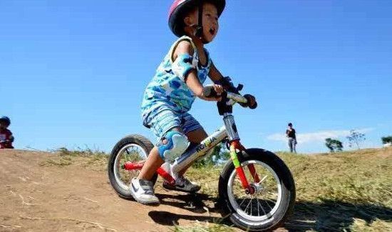 平衡车适合多大孩子玩