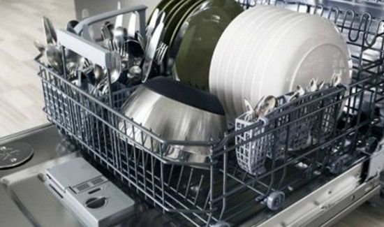 自动洗碗机费水吗