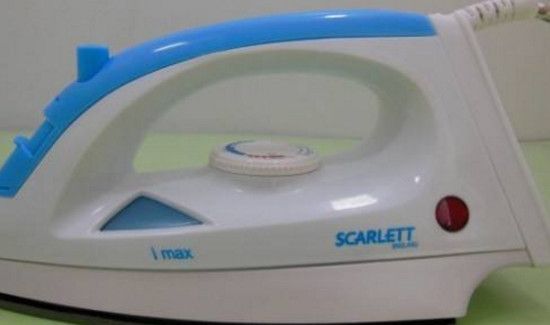 电熨斗漏水还能用吗