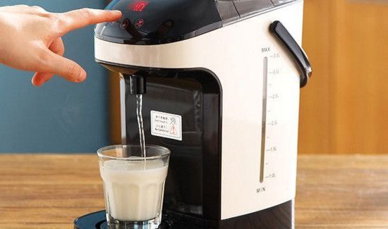 饮水机里面有黑色的杂质