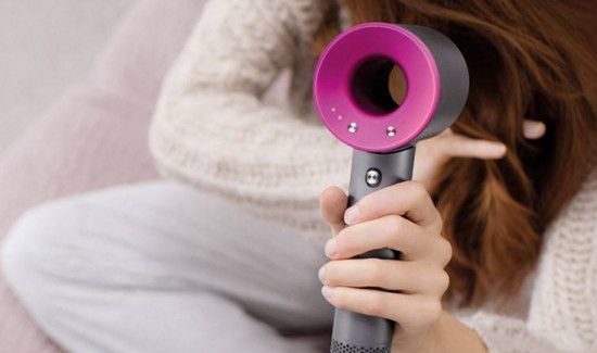 吹风机进水了会触电吗