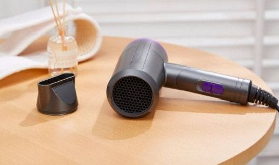 吹风机进水烧了怎么办