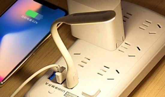 插线板上的l和n分别接什么线