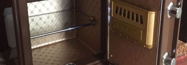 保险柜钥匙丢了怎么办