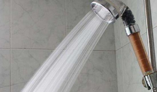 浴室喷头怎么切换