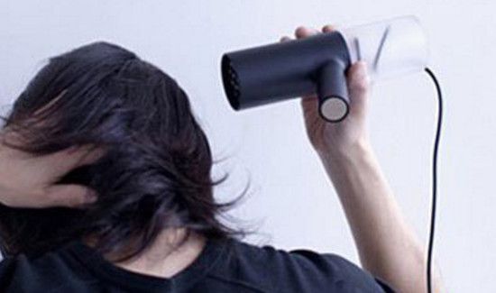 电吹风吹头发的危害