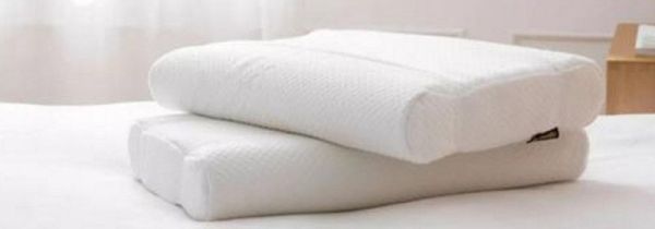 乳胶枕有味道正常吗