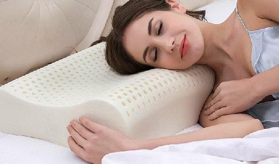 乳胶枕有味道正常吗