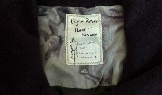 衣服上的标签怎么拆除