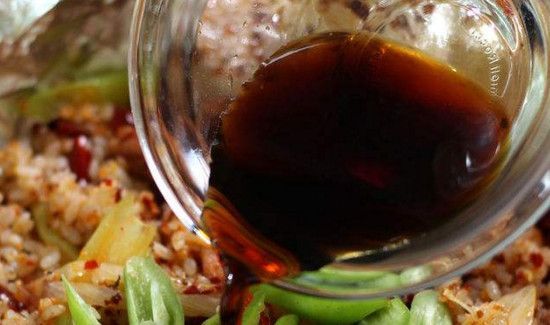 海鲜酱油能代替生抽吗