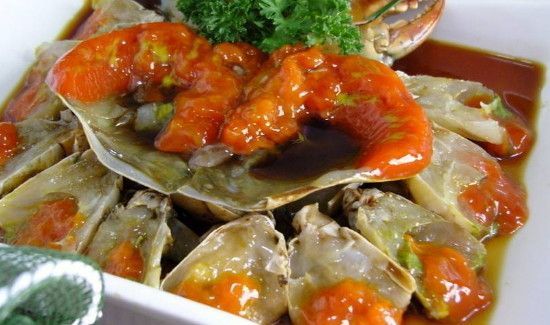 青蟹肉红色是什么原因