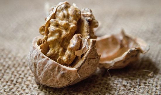 开核桃的小妙招