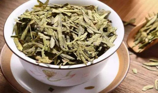 西湖龙井属于绿茶吗