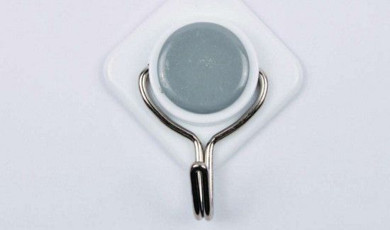 墙上挂钩怎么弄下来