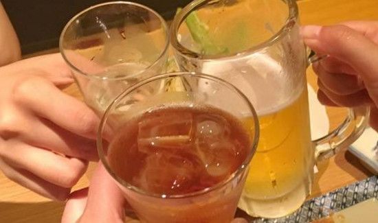 乌龙茶能跟啤酒一起喝吗