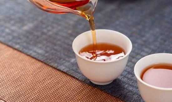 秋天喝茶的好处和坏处