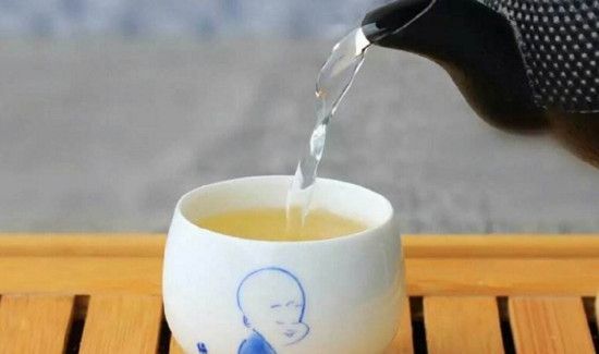 秋天喝茶的好处和坏处